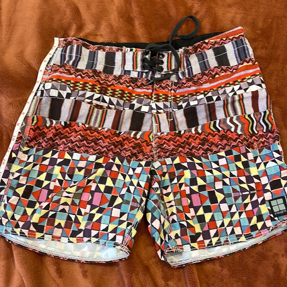 Insight Mens Board Shorts - Size 32 - Pre-owned